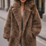 Premium Russain Wolf Women’s Long Faux Fur Jacket  Women Fluffy Cropped Coat Winter Streetwear Trend